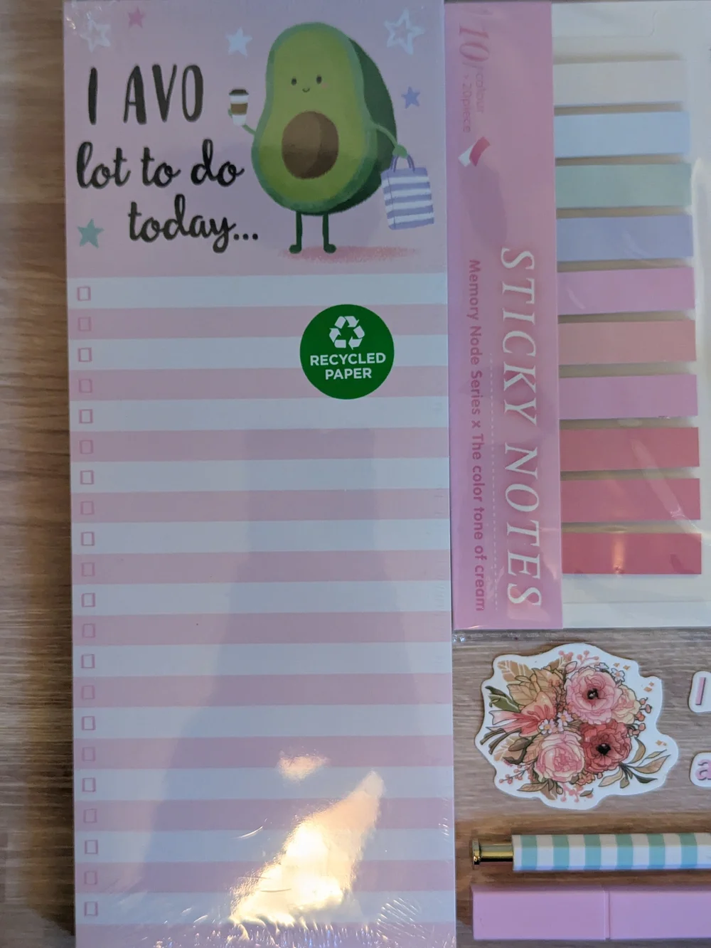Cute Pastel Sticky Notes & Desk Accessories Set
